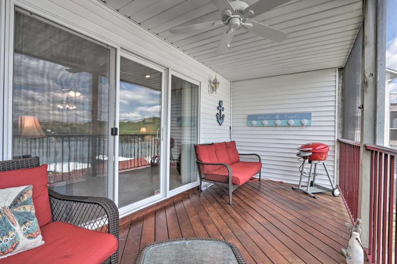 The Lake Escape With Balcony And Pool Access! كامدنتون المظهر الخارجي الصورة