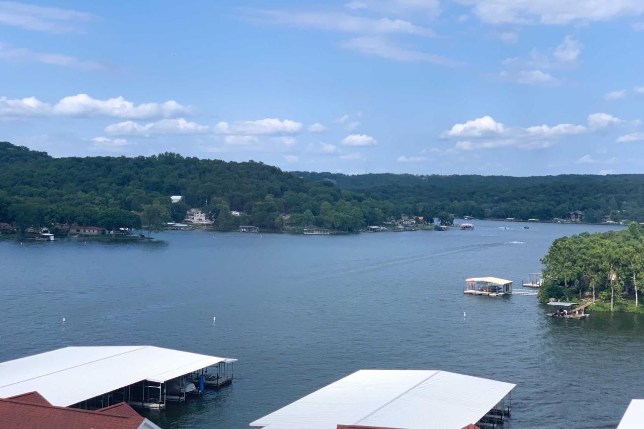 The Lake Escape With Balcony And Pool Access! كامدنتون المظهر الخارجي الصورة